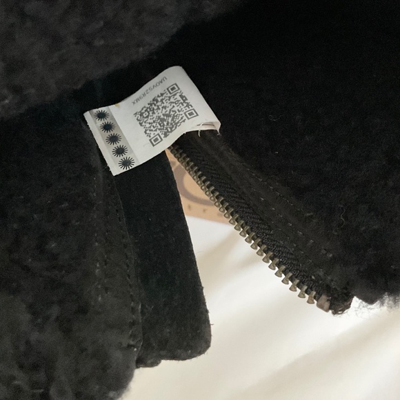 SALE 🎈UGG Blayre II Black Suede Buckle Boots NEW - Picture 10 of 14